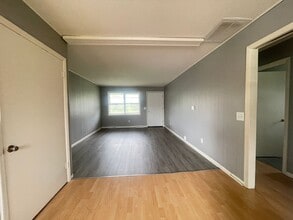 4551 W 3rd St in Battlefield, MO - Building Photo - Building Photo