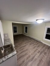 137 Minerva St in Derby, CT - Building Photo - Building Photo