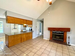 10233 Curtis Dr in Olive Branch, MS - Building Photo - Building Photo