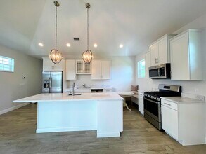 4980 SE Railway Ave in Stuart, FL - Building Photo - Building Photo