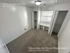 3301 Eastwood Cir in Del City, OK - Foto de edificio - Building Photo