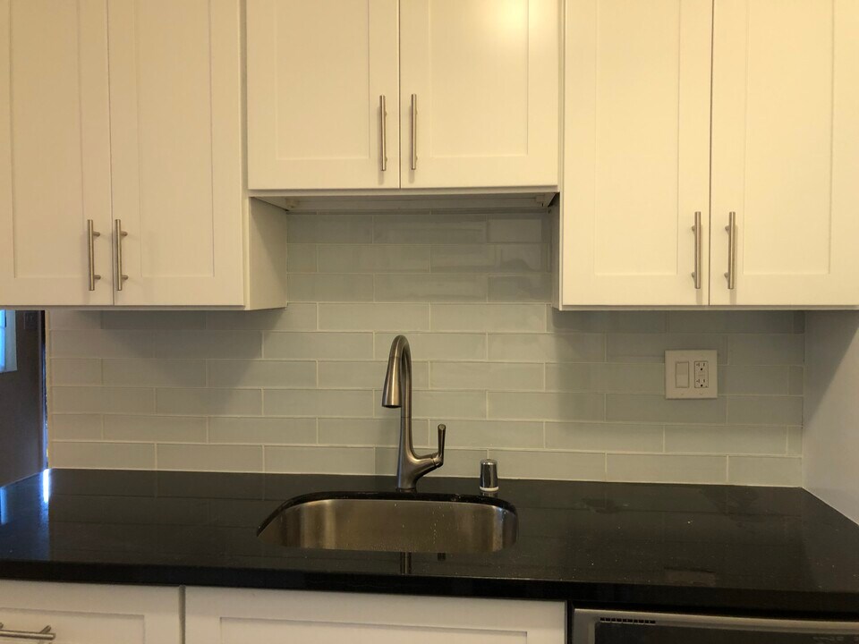 446 Webster St, Unit 446 in Palo Alto, CA - Building Photo