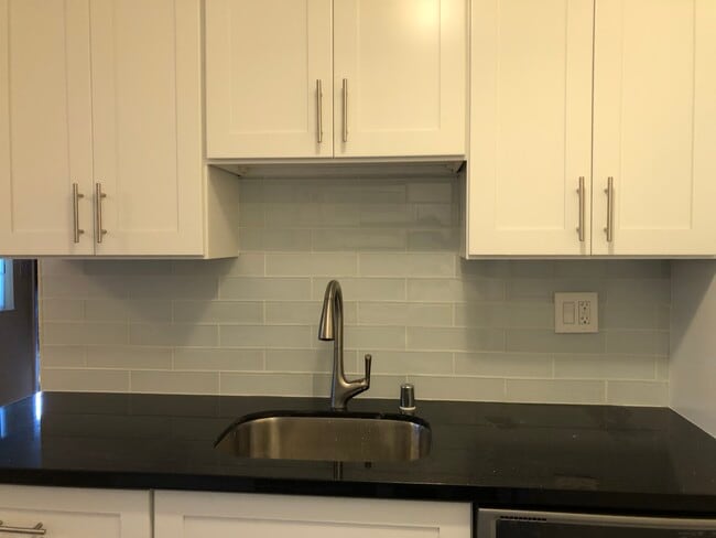 446 Webster St, Unit 446