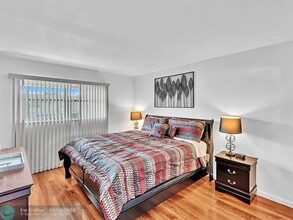 184 Monaco Way in Delray Beach, FL - Building Photo - Building Photo