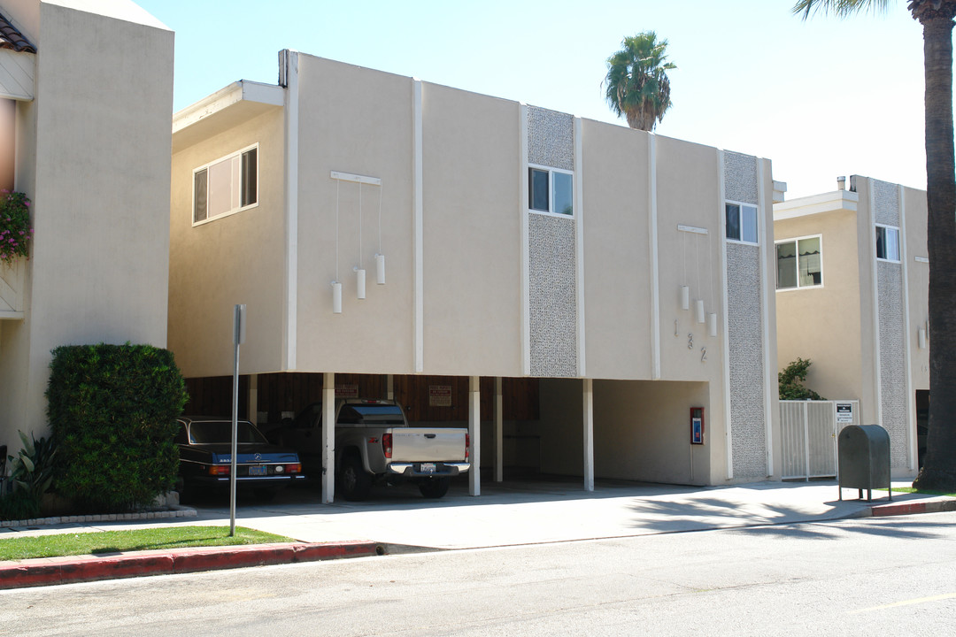 132 S Jackson St in Glendale, CA - Building Photo