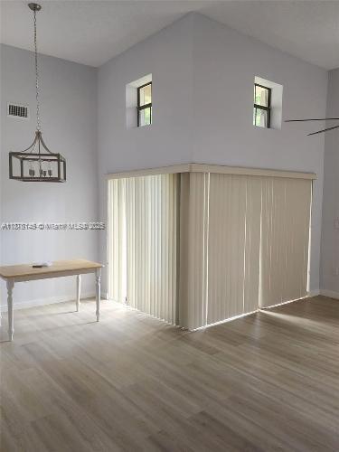 property at 559 SW 88th Pl E