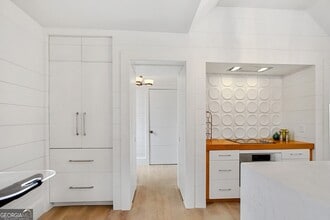 506 Argonne Dr NW in Atlanta, GA - Building Photo - Building Photo