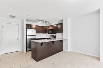 11667 Haney Byp in Maple Ridge, BC - Building Photo - Building Photo