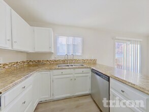 3928 Smoke Tree Dr in Colorado Springs, CO - Building Photo - Building Photo