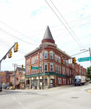 100-104 S McDonald St in Mcdonald, PA - Building Photo - Building Photo