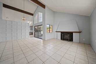 5135 Pacifica Ave in Palmdale, CA - Building Photo - Building Photo