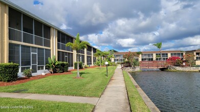 2135 N Courtenay Pkwy in Merritt Island, FL - Building Photo - Building Photo