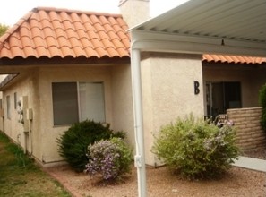 2709 Eldora Cir in Las Vegas, NV - Building Photo - Building Photo