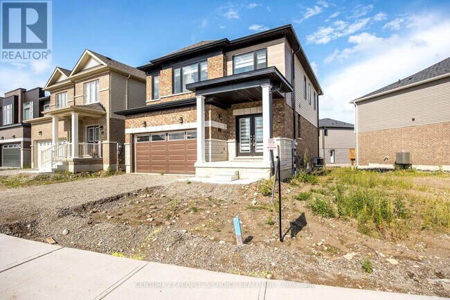 18 Heming St in Brant, ON - Building Photo - Building Photo