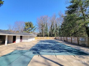 70 Briarview Cir in Greenville, SC - Building Photo - Building Photo