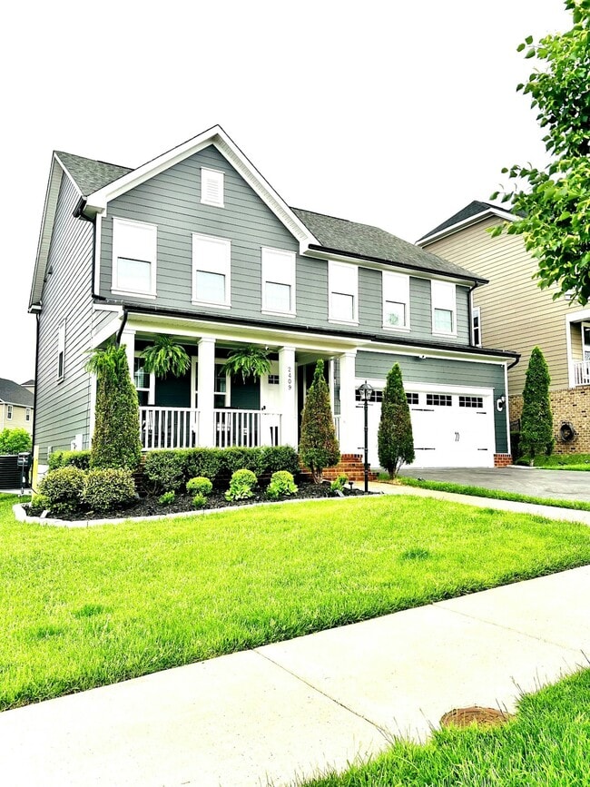 property at 2409 Glouster Pointe Dr