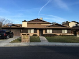 6809 Klamath Way Apartments