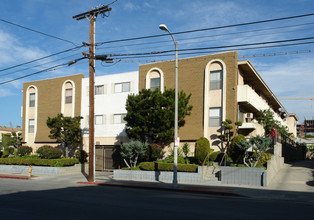 4601-4603 Lexington Ave in Los Angeles, CA - Building Photo - Building Photo