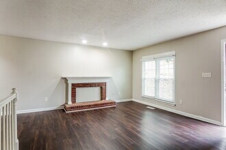 2724 Wellington Dr in Pelham, AL - Building Photo - Building Photo