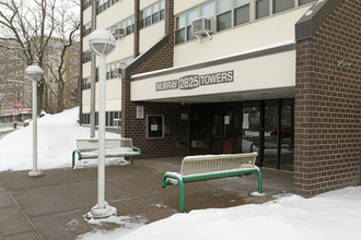 Murray Towers in Pittsburgh, PA - Building Photo - Building Photo