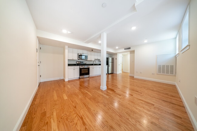 1 Langdon St, Unit 6 in Cambridge, MA - Building Photo - Building Photo