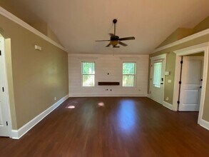 4927 Rye Ln in Wilmington, NC - Foto de edificio - Building Photo