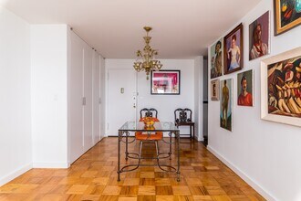 7025 Yellowstone Blvd, Unit 24F in Forest Hills, NY - Building Photo - Building Photo