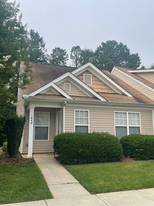 1640 Heather Chase Dr in Indian Land, SC - Building Photo