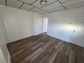 1220 Lancaster Ave in Wilmington, DE - Building Photo - Building Photo