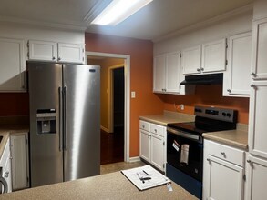 5229 Tillery Dr in Knoxville, TN - Building Photo - Building Photo