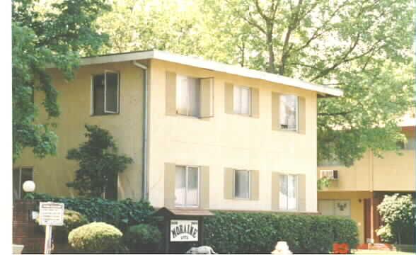 Moraine Garden Apartments 3 in Rancho Cordova, CA - Foto de edificio - Building Photo