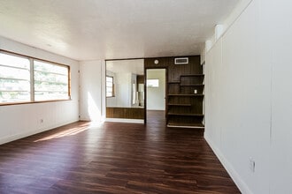 3915 Mackinac Rd in Atlantis, FL - Building Photo - Building Photo