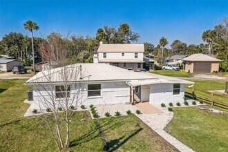 9400 NE 307th Ct in Fort Mc Coy, FL - Building Photo - Building Photo