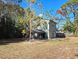 9723 Tom St in Hudson, FL - Building Photo
