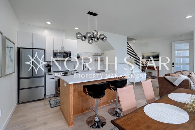 property at 3013 SE Division St