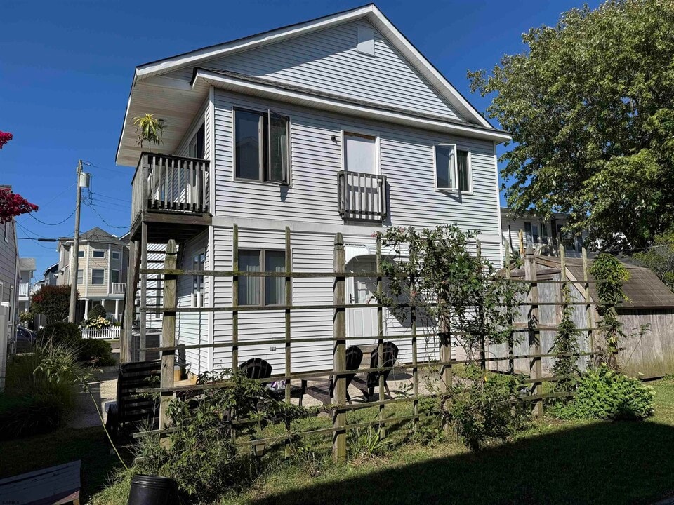 344 36th St S in Brigantine, NJ - Building Photo