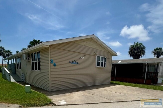 34 Abalone Cir in Port Isabel, TX - Building Photo - Building Photo
