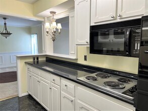 1302 Mercury Mnr in Murfreesboro, TN - Building Photo - Building Photo