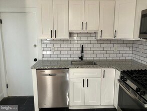 3014 Memphis St in Philadelphia, PA - Foto de edificio - Building Photo