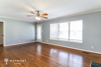 808 Ridgecrest Dr, Unit 5D in Little Rock, AR - Building Photo - Building Photo