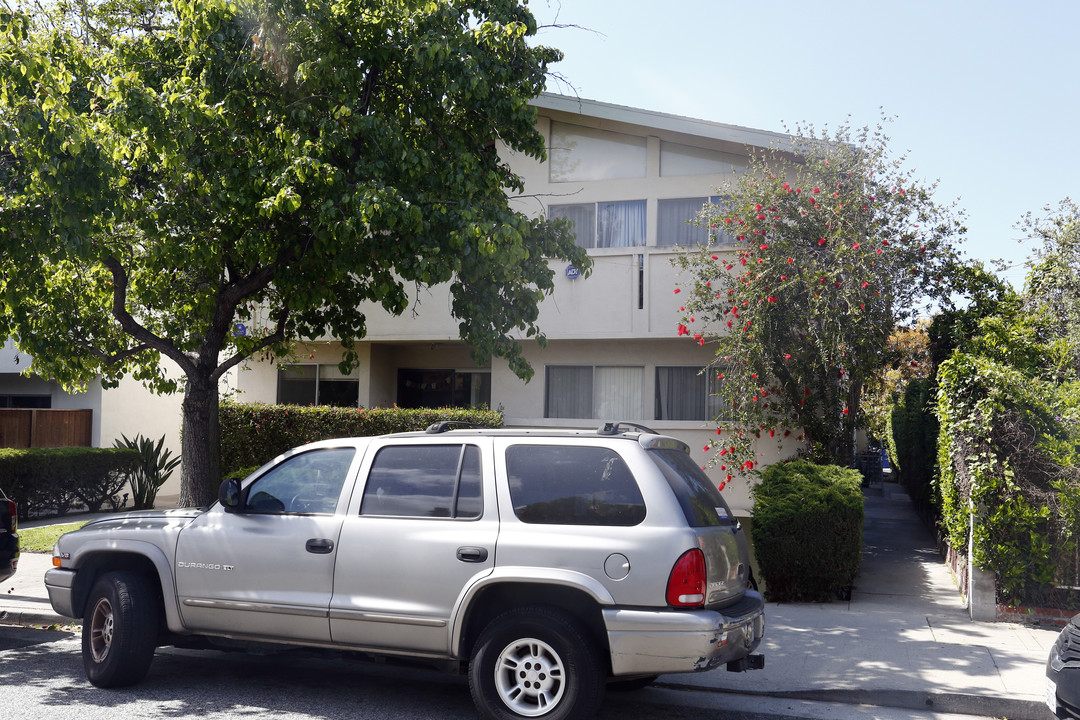 1444 Berkeley St in Santa Monica, CA - Building Photo