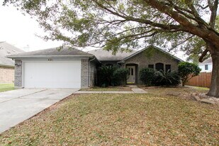18714 Timber Spring Dr in Humble, TX - Building Photo