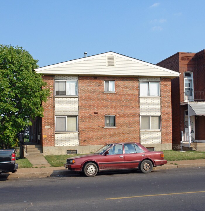 3606-3608 Morganford Rd in St. Louis, MO - Foto de edificio