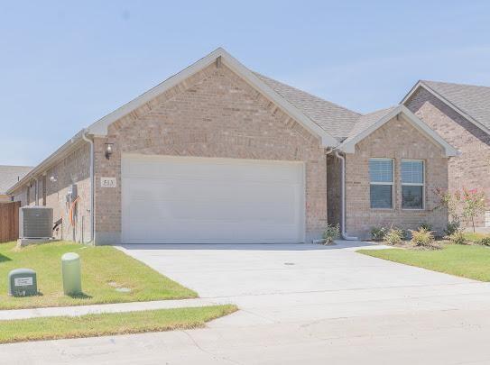 513 Whispering Winds Trl in McKinney, TX - Building Photo - Building Photo