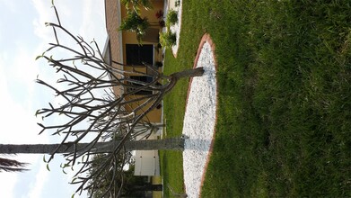 1448 SE 10th Terrace in Cape Coral, FL - Building Photo - Building Photo