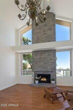 4020 E Laurel Ln in Phoenix, AZ - Building Photo - Building Photo