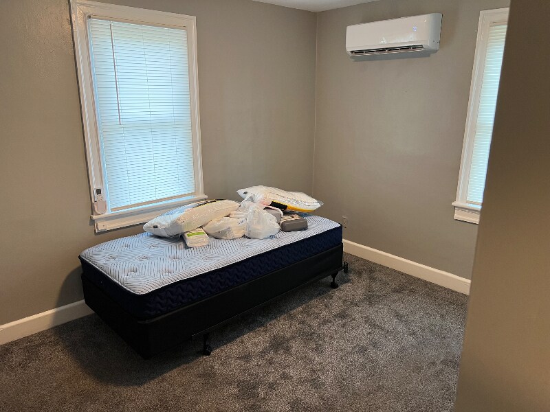 207 N Armistead Ave in Hampton, VA - Building Photo