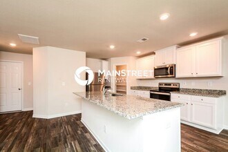 505 Lake Carol Dr in Zebulon, NC - Building Photo - Building Photo