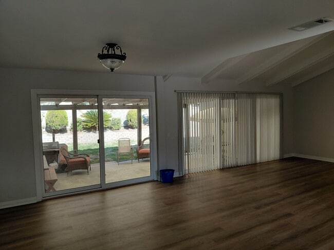 927 Rutgers Ave in Chula Vista, CA - Building Photo - Building Photo