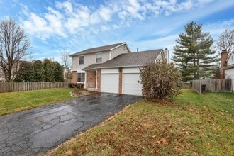 229 Cantwell Ct in Reynoldsburg, OH - Building Photo - Building Photo